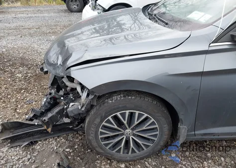 2021 Volkswagen Jetta 1.4T R-Line/1.4T S/1.4T Se from USA, damaged, VIN 3VWC57BU1MM070193